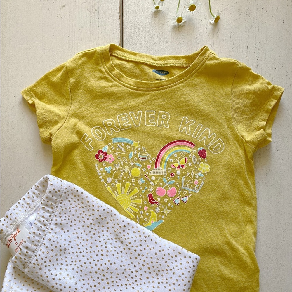 Bundle: T-shirt and leggings